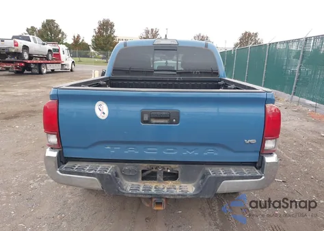 2019 Toyota Tacoma Trd Off Road z USA, uszkodzony, nr VIN 3TMCZ5AN1KM192670